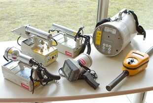 放射線管理に欠かせない計測器類 放射線管理に欠かせない計測器類