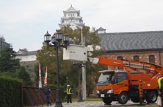 姫路市立美術館ライトアップ器具の手入れ（兵庫県姫路市）