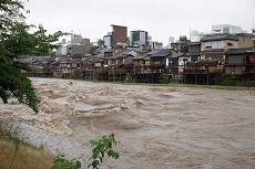 日本：大型台風