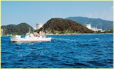 海上での音波検査による活断層調査