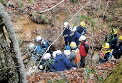 敷地外で破砕帯が地表に現れている箇所の確認