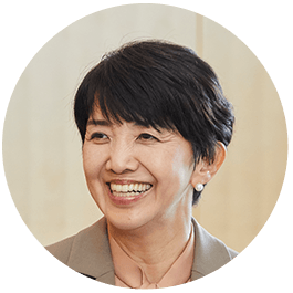秋山咲恵