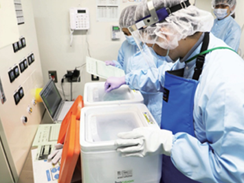 再生医療用iPS細胞の製造・品質試験を行う細胞調製施設（FiT）