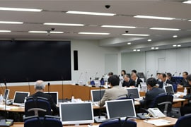 第１１回原子力安全検証委員会の様子