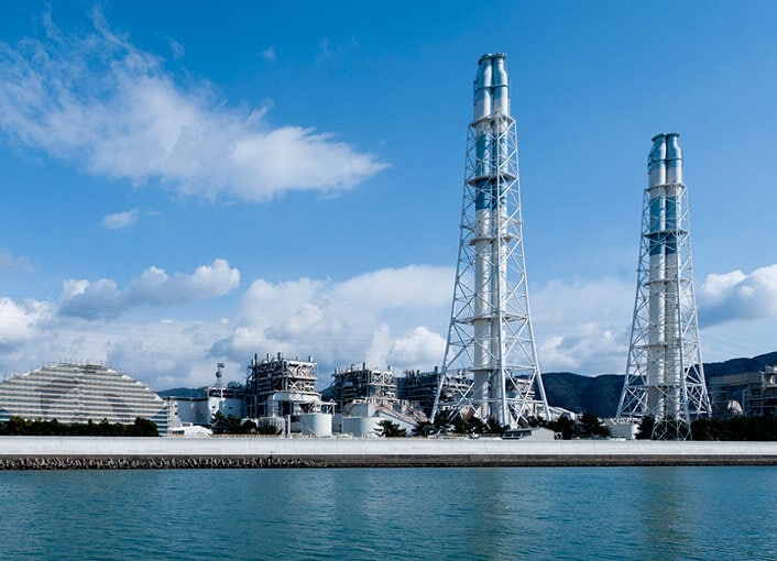 夏の供給力確保に向けて再稼働準備が進む海南発電所（2号機）