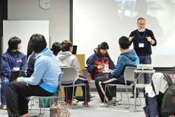 女子チームとともに実践トレーニング