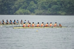 エイト（左から：倉谷、繁田、田中、濱上、加茂、河下、長田、鹿谷、中嶋）